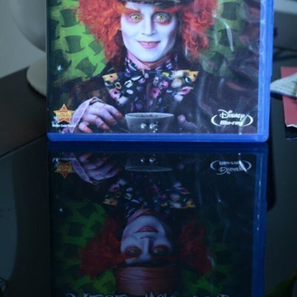 Alice in Wonderland DVD & Blueray